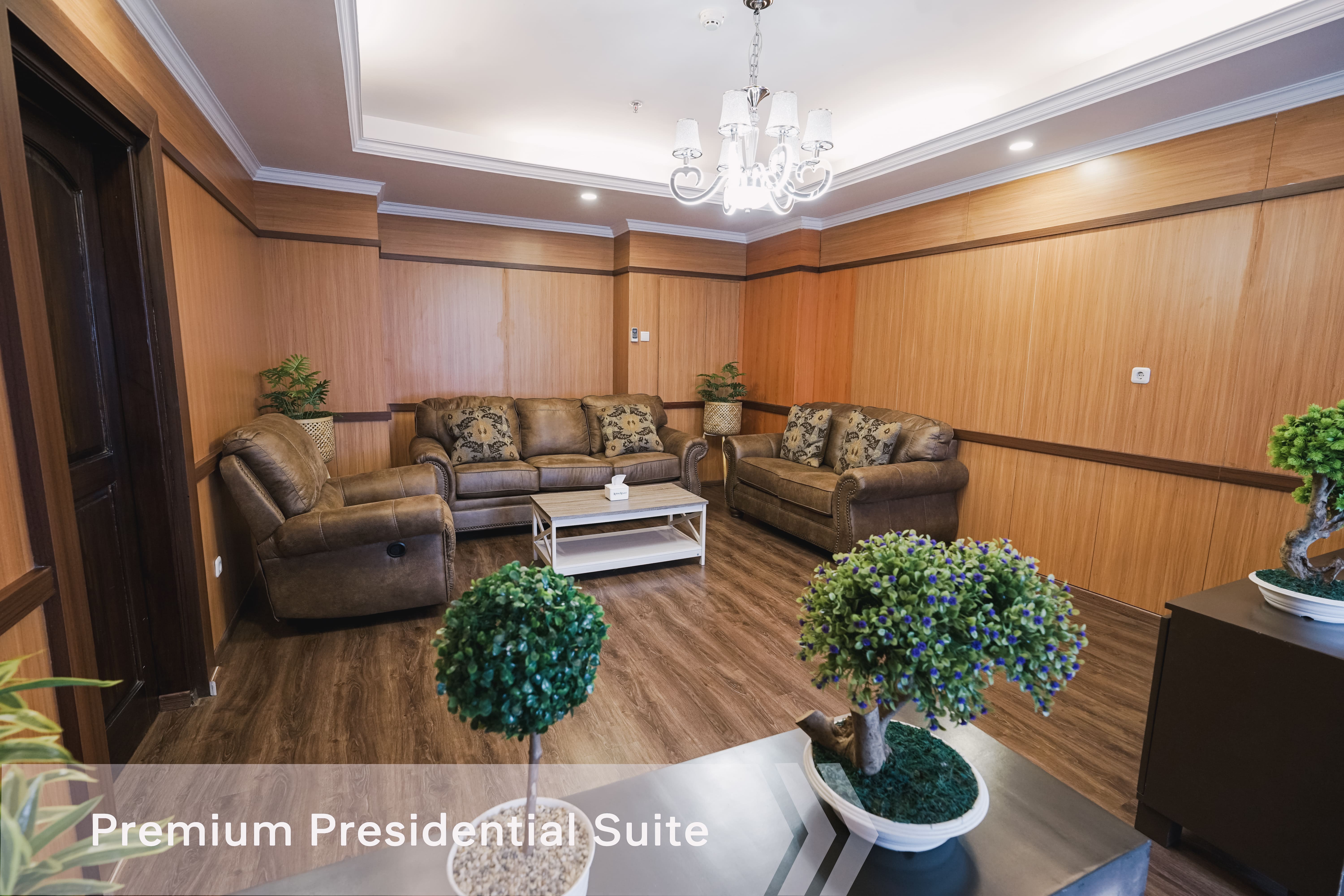 President Suite 8